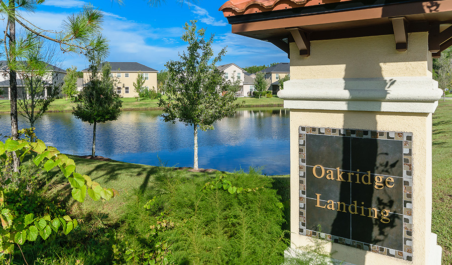 Entrance to the Oakridge Landing community in Jacksonville